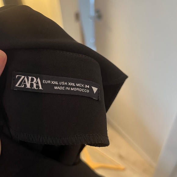 Black cut out jumpsuit XXL - Picture 7 of 12